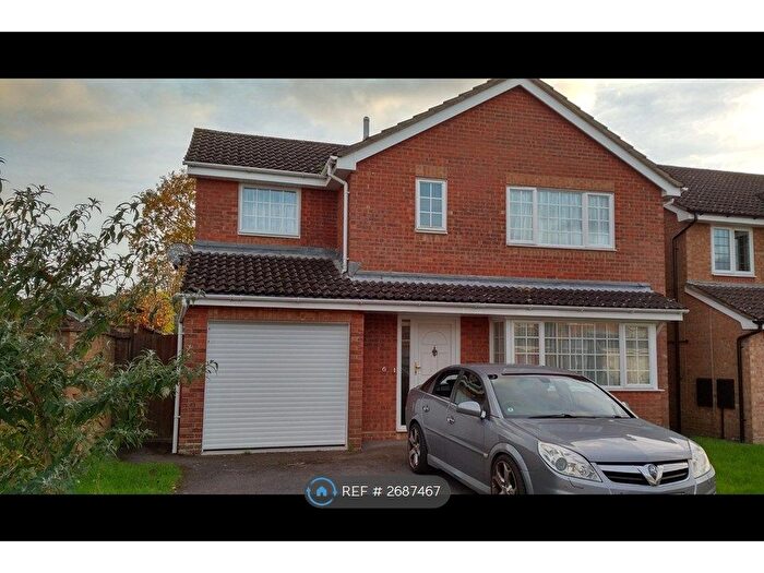4 Bedroom Detached House To Rent In Corvette Avenue, Warsash, Southampton, SO31