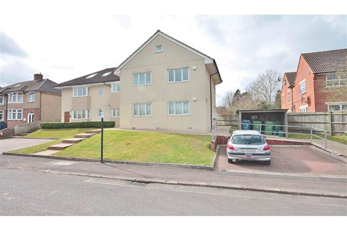 2 Bedroom Apartment To Rent In Northway, Headington, Oxford, OX3