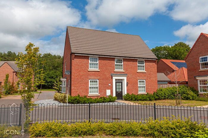 4 Bedroom Detached House For Sale In Rowan Crescent, Horsford, Norwich, NR10