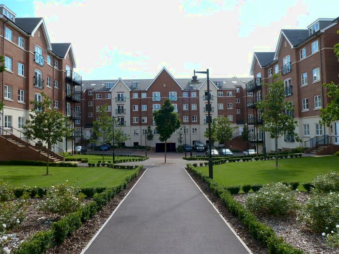2 Bedroom Apartment To Rent In Viridian Square, Aylesbury, HP21