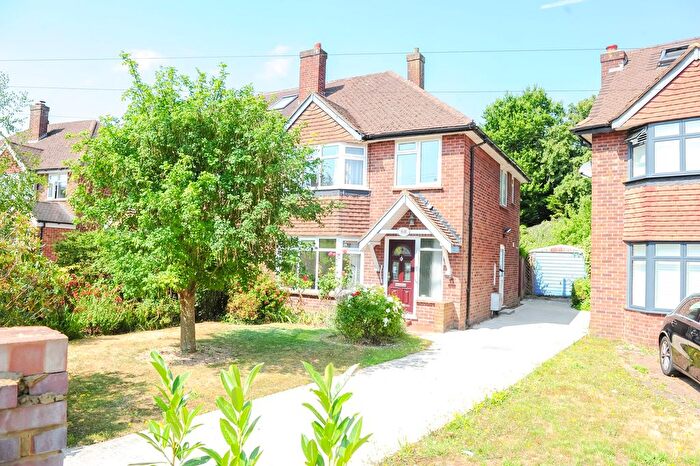 3 Bedroom Semi Detached House For Sale In Acacia Avenue, Ruislip, HA4