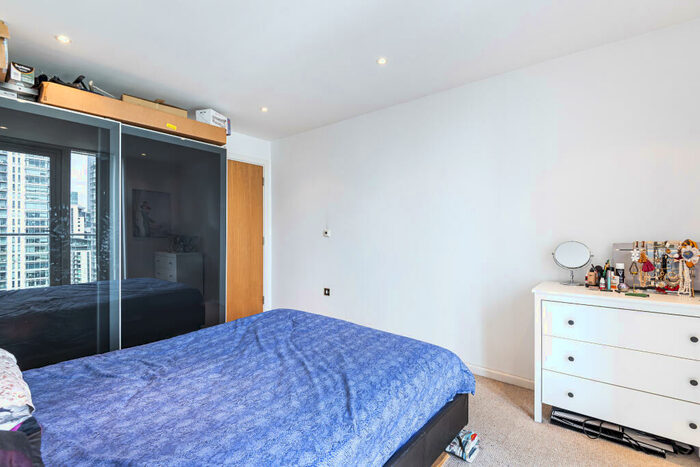 1 Bedroom Flat To Rent In Millharbour, London, E14