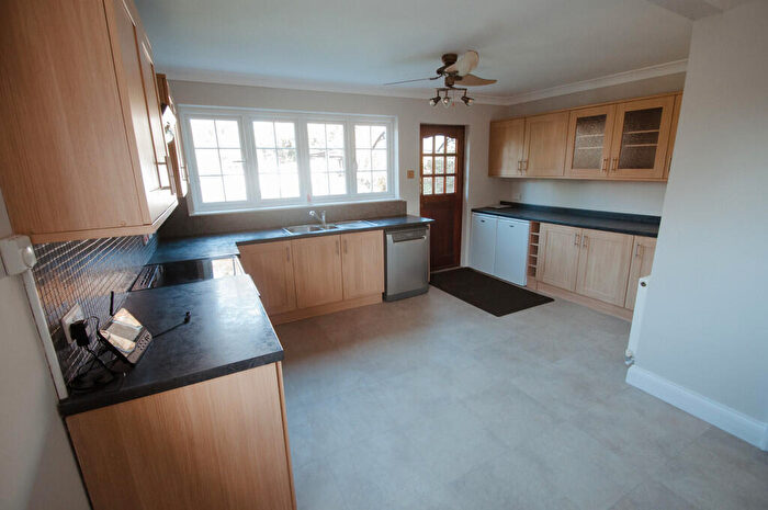 3 Bedroom Detached Bungalow To Rent In Thirlmere Road, Benfleet, SS7