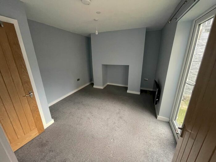 1 Bedroom Flat To Rent In Ground Floor Flat, 20 Market Street, Builth