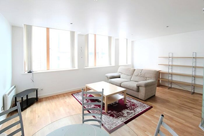 1 Bedroom Flat To Rent In Park Row, Leeds, West Yorkshire, LS1