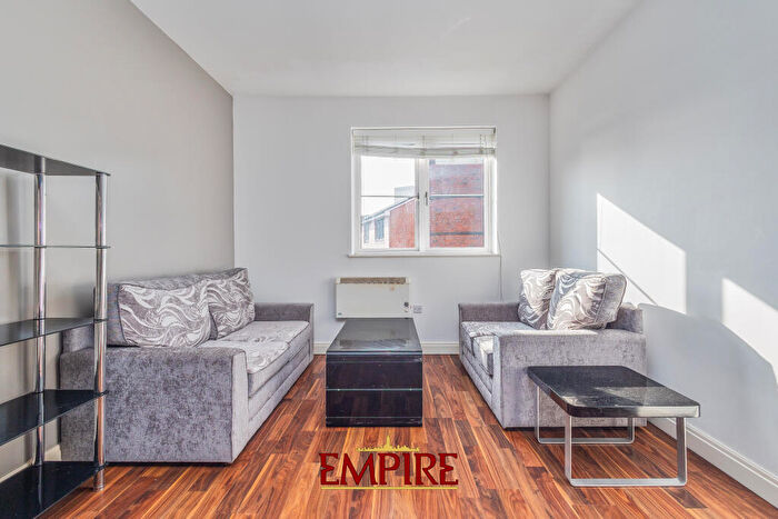 2 Bedroom Flat To Rent In The Mint, Jewellery Quarter, B18