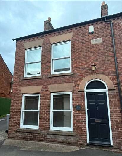 3 Bedroom Mews To Rent In Barker Street, Nantwich, CW5