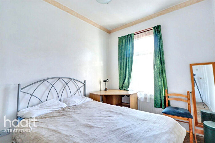 2 Bedroom Terraced House To Rent In Maryland Park, London, E15