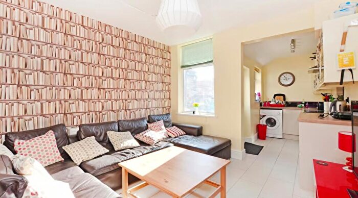 5 Bedroom House To Rent In Charlotte Road, Sheffield, S2