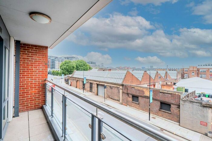 2 Bedroom Flat To Rent In Chelsea Creek, Imperial Wharf, London, SW6