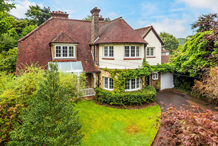 6 Bedroom Detached House For Sale In Woodhurst Park, Oxted, Surrey, RH8