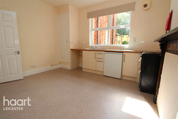 1 Bedroom Apartment To Rent In St Marys Road, Market Harborough, LE16
