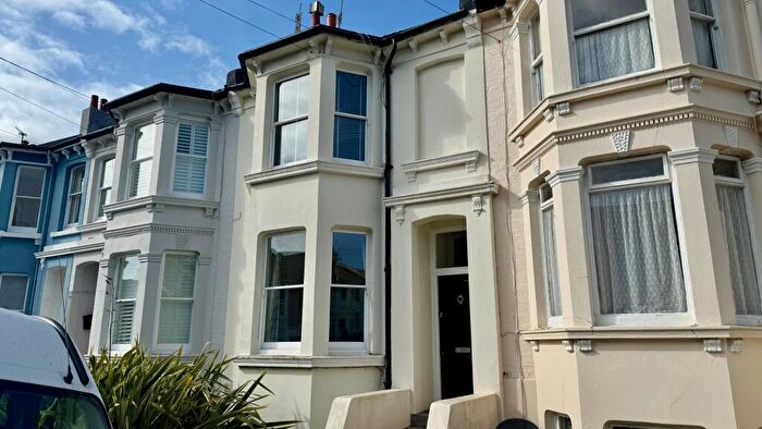 3 Bedroom Maisonette To Rent In Grantham Road, Brighton, BN1