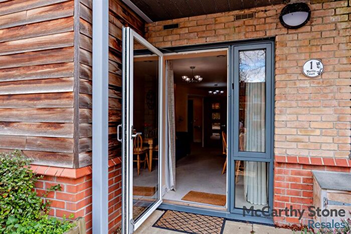 1 Bedroom Apartment For Sale In Martin Court, St. Catherines Road, Grantham, NG31