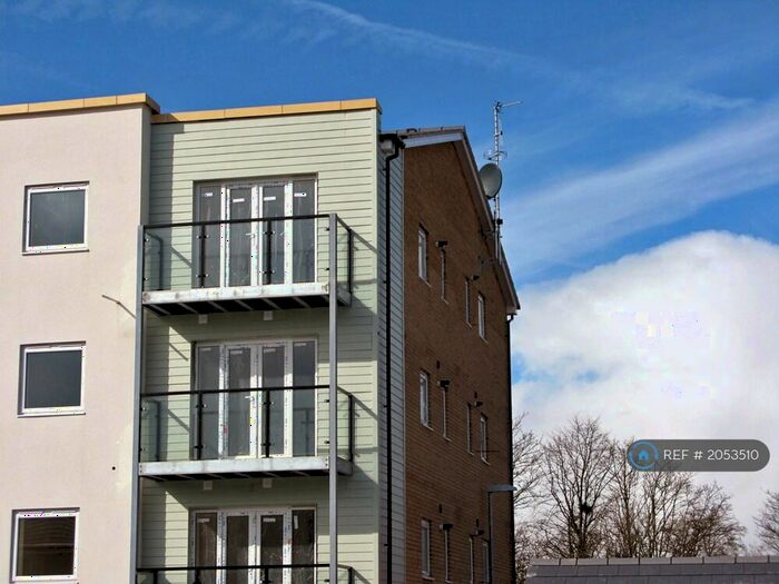 2 Bedroom Flat To Rent In Onyx Crescent, Leicester, LE4