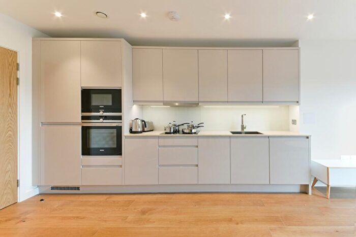 2 Bedroom Flat To Rent In Thonrey Close, Colindale Gardens, Colindale, London, NW9