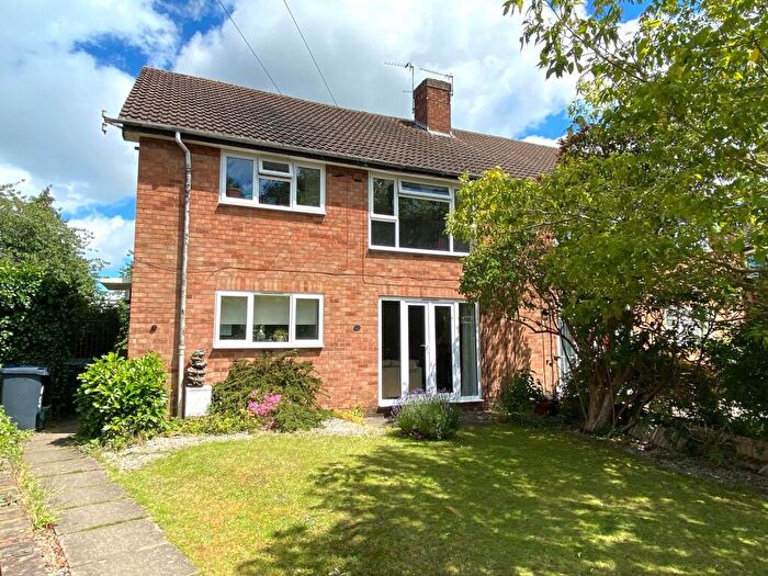3 Bedroom Maisonette For Sale In Coniston Road, Leamington Spa, CV32