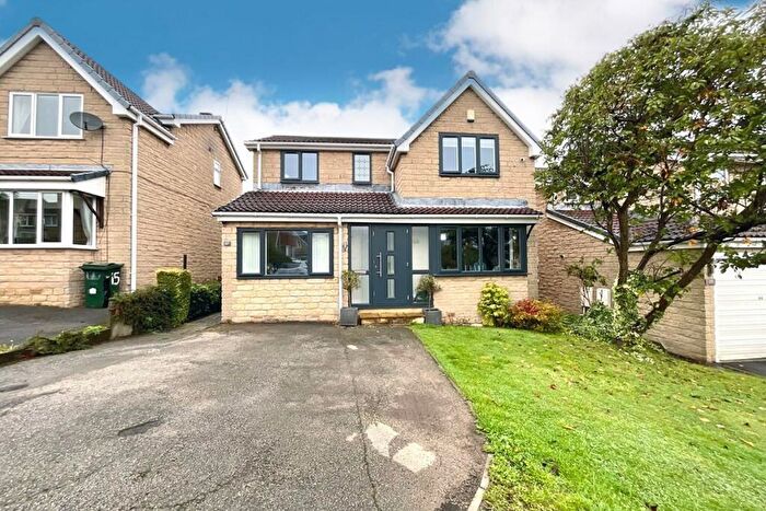 4 Bedroom Detached House For Sale In Ambler Rise, Aughton, Sheffield, S26