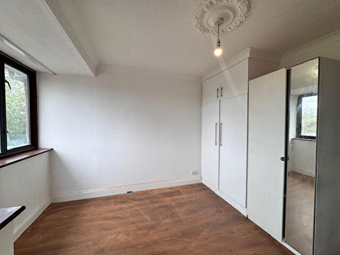 4 Bedroom Terraced House To Rent In Oval Road North, Dagenham, Essex, RM10