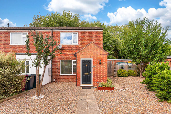 3 Bedroom End Of Terrace House For Sale In Randolph Road, Reading, RG1