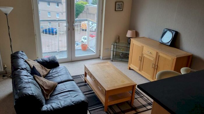 2 Bedroom Flat To Rent In King Street, City Centre, Aberdeen, AB24