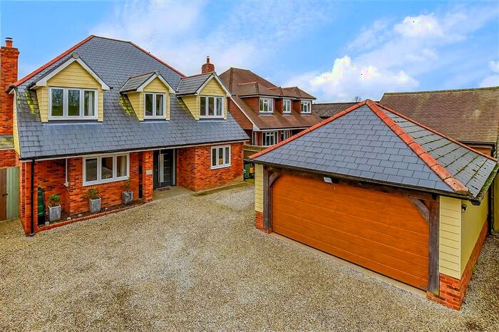 5 Bedroom Detached House For Sale In Westwell Lane, Ashford, Kent, TN25