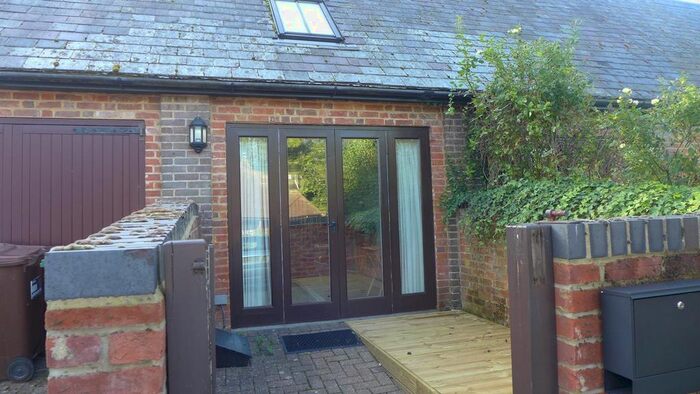 1 Bedroom Terraced House To Rent In The Leys, Halton Village, HP22