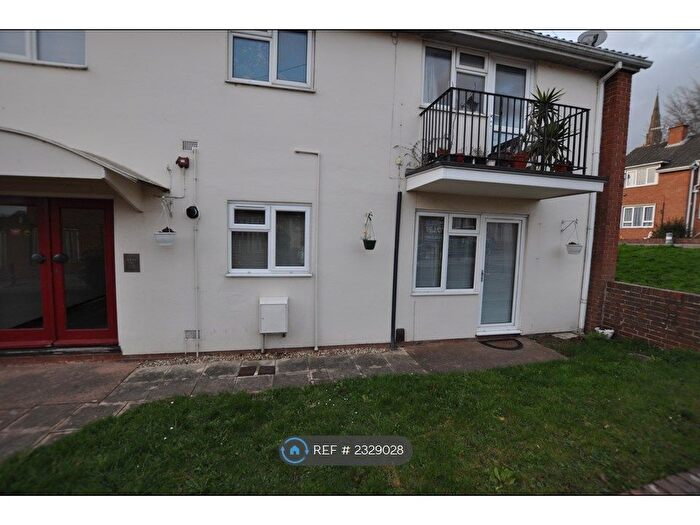 1 Bedroom Flat To Rent In Weifield Road, Exeter, EX2