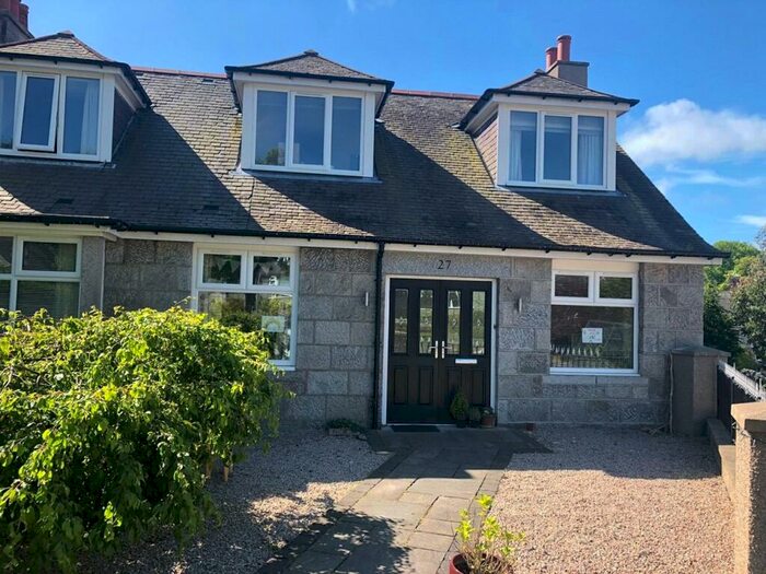 6 Bedroom Semi-Detached House To Rent In Kepplestone Avenue, Aberdeen, AB15