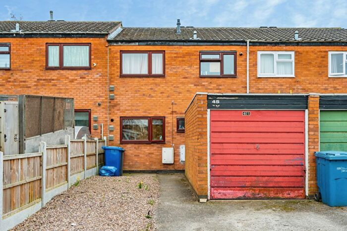 3 Bedroom Terraced House For Sale In Stonepit, Tamworth, Staffordshire, B77