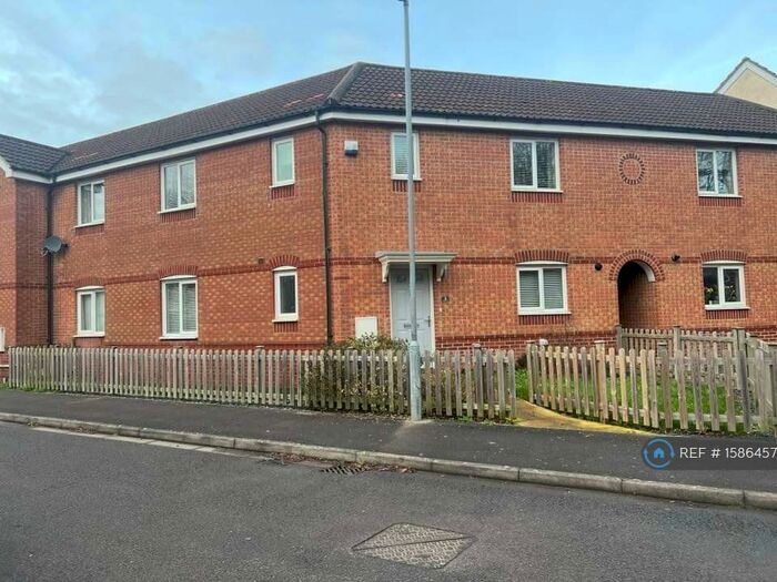 3 Bedroom Terraced House To Rent In Percivale Road, Yeovil, BA21