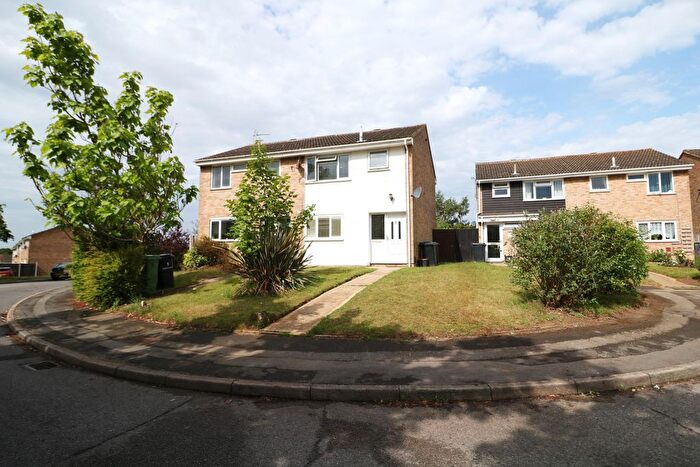 3 Bedroom Semi Detached House To Rent In Bonnington Road, Maidstone, ME14