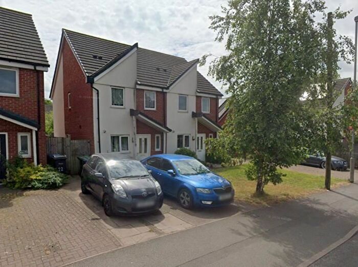 2 Bedroom Property To Rent In New Street, Hill Top, West Bromwich, B70