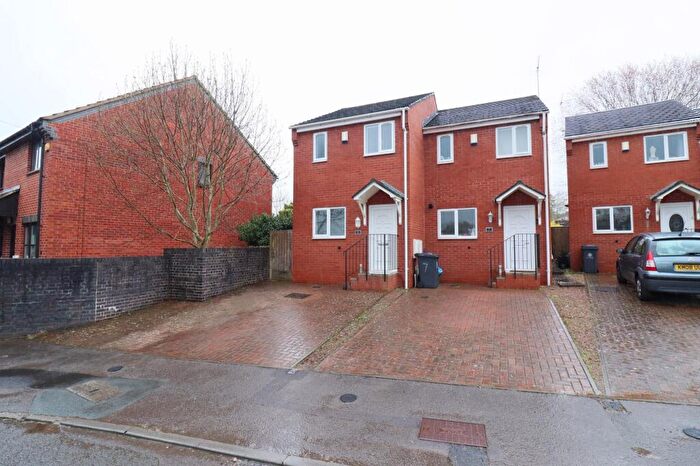 2 Bedroom Property To Rent In School Mews, Matson, GL4