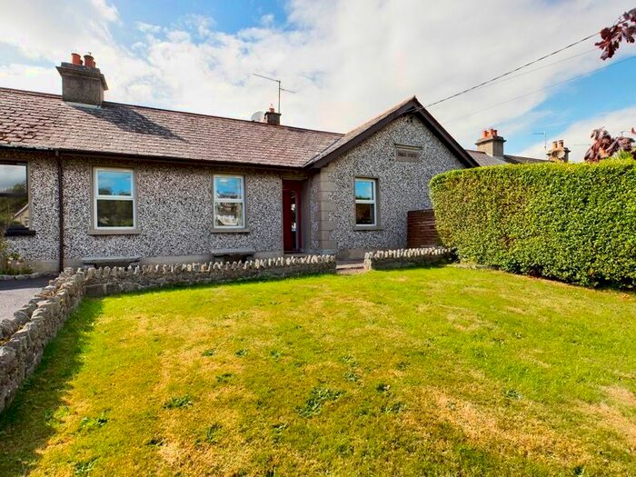 3 Bedroom Semi-Detached Bungalow For Sale In Fullerton Road, Newry, BT34