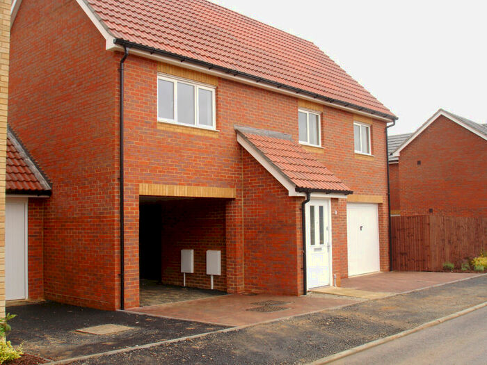 2 Bedroom Flat To Rent In Penfold Gardens, Boughton Monchelsea, ME17