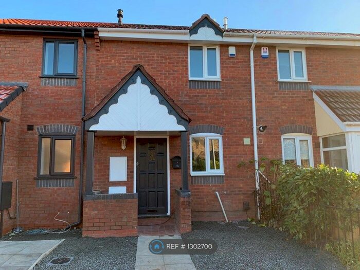 2 Bedroom Terraced House To Rent In Montonfields Road, Eccles, Manchester M30
