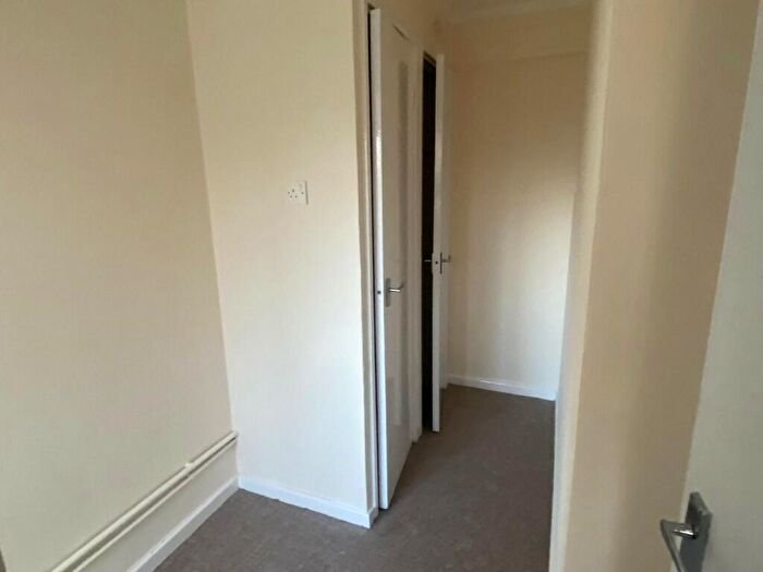 Studio To Rent In Albrighton House, Browns Green, Birmingham, B20
