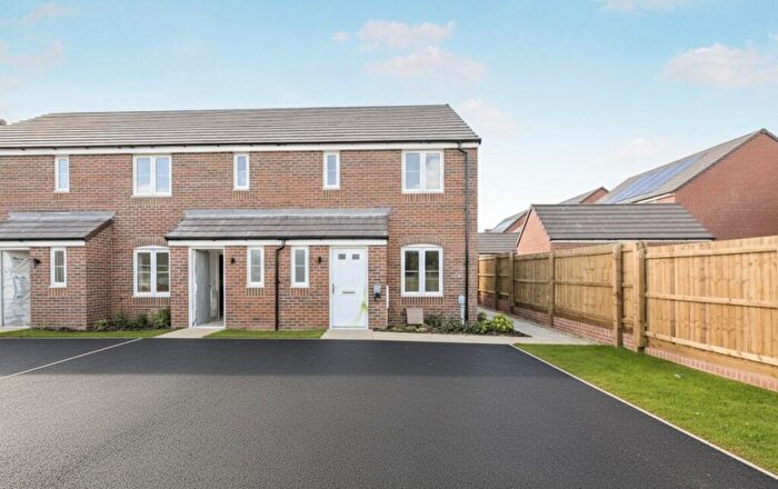 3 Bedroom House To Rent In Blake Close, Market Harborough, LE16