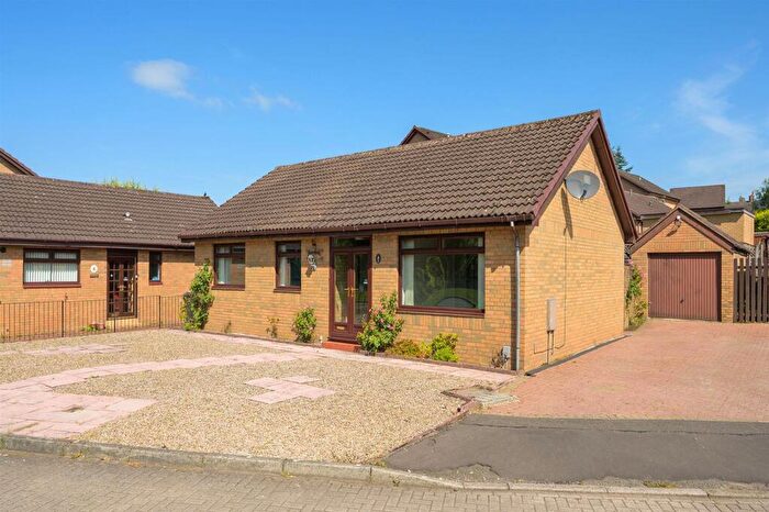 3 Bedroom Detached Bungalow For Sale In Rhindhouse Place, Baillieston, Glasgow, G69