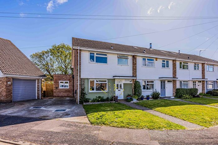 4 Bedroom End Terrace House For Sale In Markway Close, Emsworth, PO10