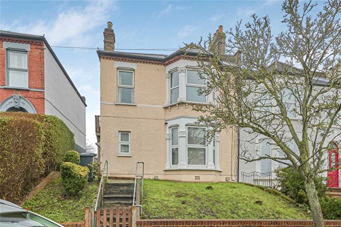 2 Bedroom Flat For Sale In Dowanhill Road, Catford, SE6