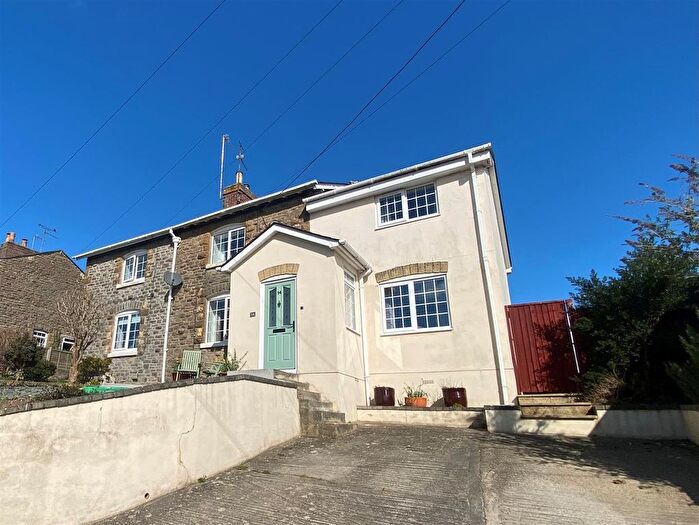 3 Bedroom Semi-Detached House For Sale In New Road, Stoford, Yeovil, BA22