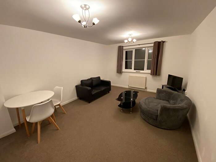 1 Bedroom House To Rent In Friars Close, Ilford, IG1