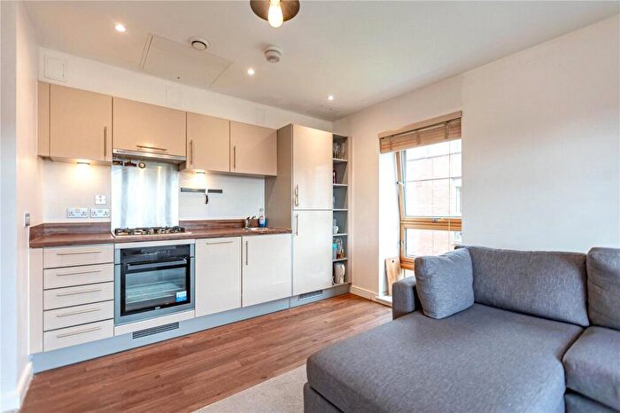 1 Bedroom Apartment To Rent In Broad Weir, City Centre, Bristol, BS1