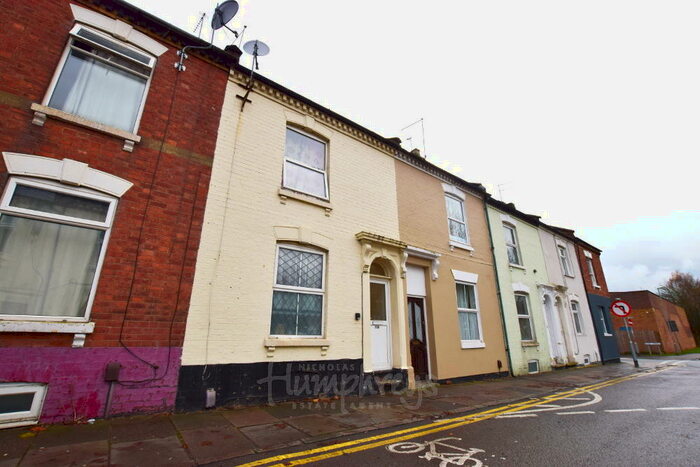 5 Bedroom Terraced House To Rent In Bailiff Street, Northampton, NN1