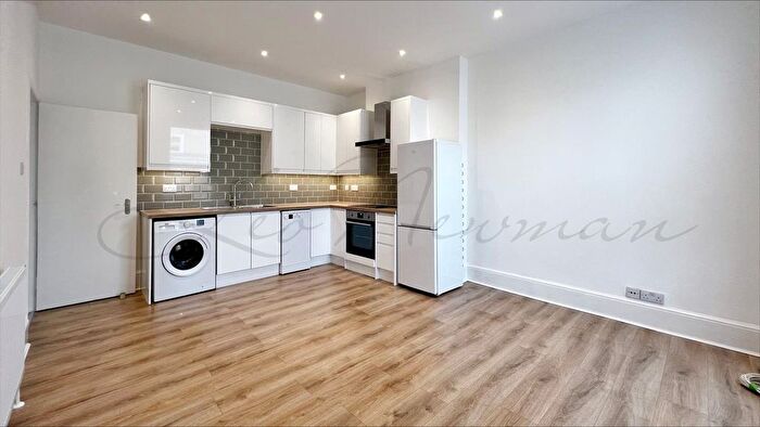 2 Bedroom Flat To Rent In Elvaston Place, South Kensington, SW7