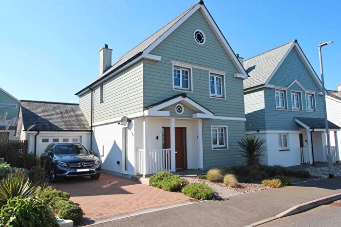3 Bedroom Detached House For Sale In Polpennic Drive, Padstow, Cornwall, PL28