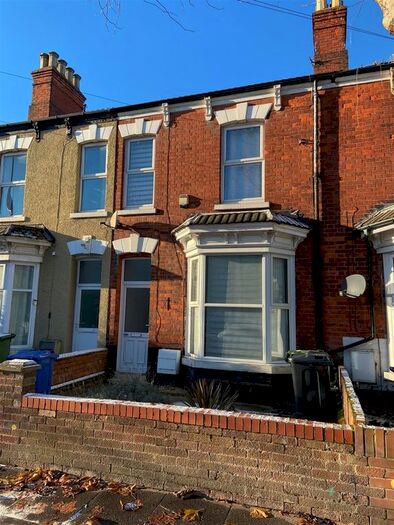 3 Bedroom Property To Rent In Hainton Avenue, Grimsby, DN32