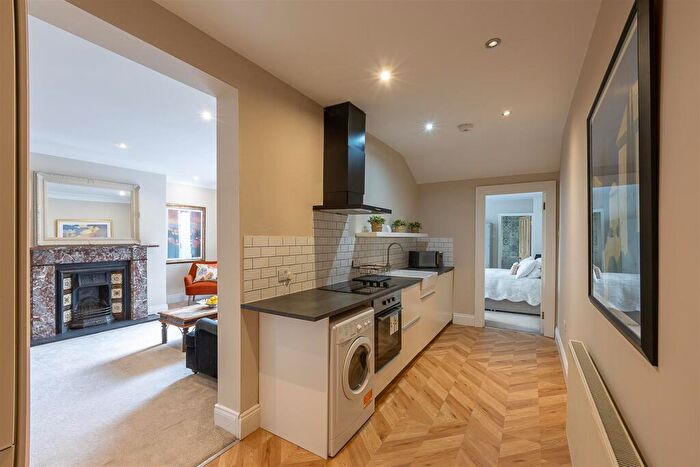 2 Bedroom Flat To Rent In Burdon Terrace, Jesmond, Newcastle Upon Tyne, NE2